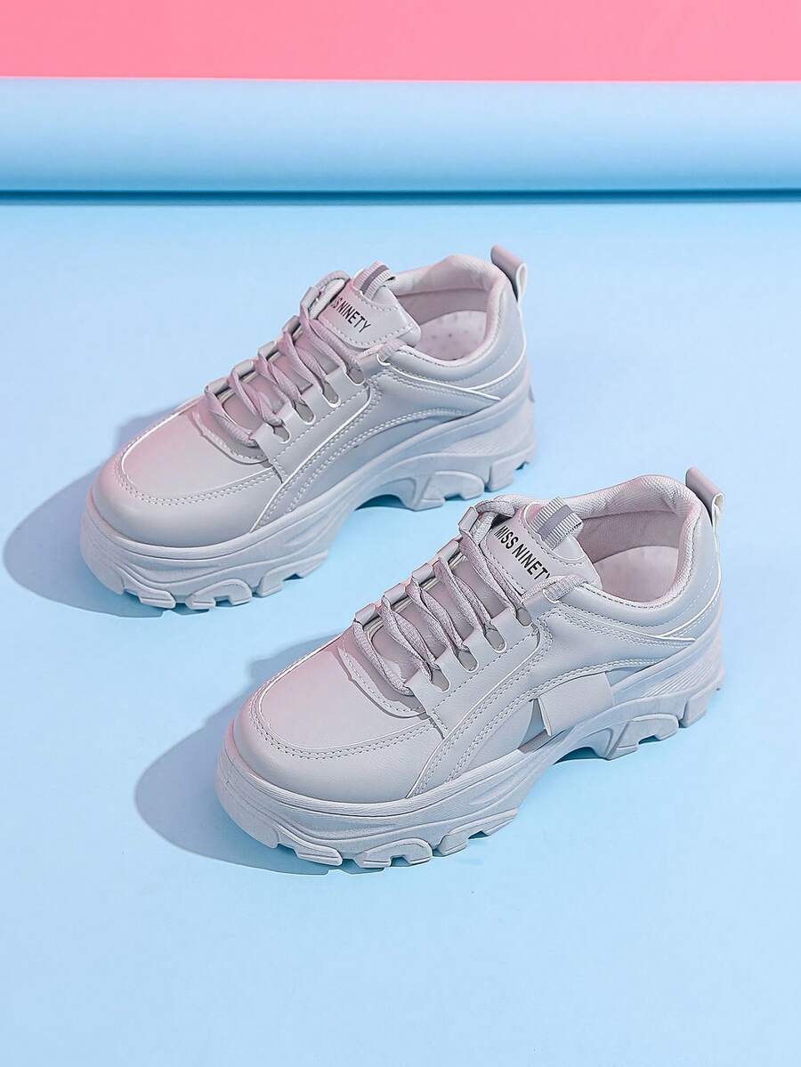 女士厚底透气白色运动鞋，时尚百搭休闲运动鞋，学生白色厚底鞋，女士黑色系带防水真皮大码鞋