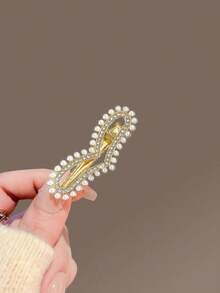 1pc Minimalist Versatile Elegant Pearl & Rhinestone Heart Shaped Hair Clip, Suitable For Bangs & Daily Use - Gold - View 4
