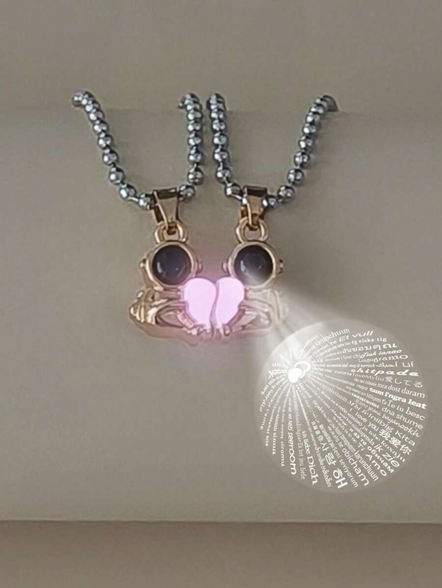 ATLVXJL 2件套夜光情侣/友谊项链套装，渐变粉色和金色半心形宇航员设计，休闲饰品，适合日常佩戴和节日礼物