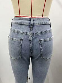 Jeans acampanados bordados y lavados con ajuste Elastic, adecuados para usar y desgastarse todos los días, para mujeres