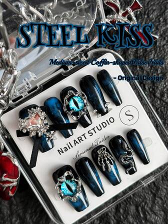 Original Design, Handmade, 10 Pieces Of Punk Style Acrylic Nail Kit, Black Nails, Press On Short Nails Coffin-Shaped, Klein Blue Nails, Dark Style, Gradient Design, Evil Eye And Snake Elements, Perfectly Combined With Rivets And Hearts Nail Gems. Perfectly Displayed On Fingertips, Enhancing Personal Charm.