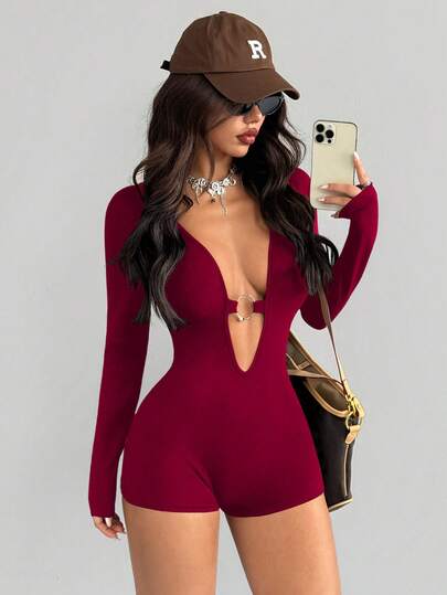 AITYI Studio 女士连体裤，休闲不规则圆环金属装饰深V镂空性感夜店装、户外运动装、毕业季装、返校季装、圣诞节装、秋冬季弹力针织长袖连体裤