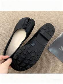 Mules, puntera dividida, zapatos planos sin cordones para mujer, con forma de pezuña de cerdo, versátiles zapatillas planas de abuela