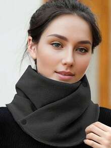 Khăn quàng cổ đa năng màu trơn ấm áp, kiểu dáng cao cấp, đa dụng, chất liệu mềm mại, phù hợp cho cả nam và nữ. Dễ dàng cất giữ và sử dụng. Thích hợp cho mùa thu và mùa đông. Đây là một chiếc khăn quàng cổ du lịch ngoài trời mềm mại và thoải mái, có khả năng chắn gió. - Nhiều màu - Xem 4