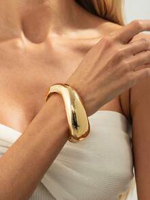 1pc Bohemian Geometric Exaggerated Arc Smooth Resin Bracelet, Luxurious Charm, Suitable For Vacation, Party, Casual, Street Style, Wedding, Anniversary, Unisex Gift - Bracelet - View 7