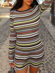 新款时尚优雅条纹休闲撞色滚边圆领长袖短款连衣裙，适合日常穿着、夜间外出、度假、派对、早午餐等场合。 - 彩色 - 查看 2