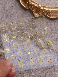 3 Peças de Adesivos de Arte de Unhas com Relevo de Estampa a Quente com Totem de Estrela e Lua - Estrela Retrô Misteriosa, Lua, Cobra, Folha, Coração, Olho do Diabo, Padrão de Luxo Retrô, Design de Arte DIY Pendurado, Adequado para Uso Diário, Casamento, Festa, Feriado, Adesivos de Unhas Descartáveis, Estilo de Tema de Luxo Simples e Leve, Fácil de Colar, Decoração de Salão de Beleza