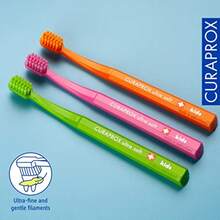 SLAW Curaprox CS Toothbrush For Aged 4 12 Ultra-Soft Gentle Cleaning 5500 Curen® Filaments Single Pack Random Color - 如圖 - 查看 5
