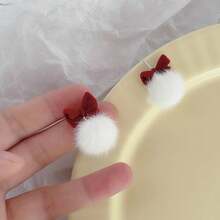 1 Pair Cute Versatile Christmas Red Bow Fuzzy Ball Stud Earrings, Soft Plush Texture, Retro Romantic Earrings, Suitable For Women In Any Occasion, Christmas & New Year - Multicolor - View 4