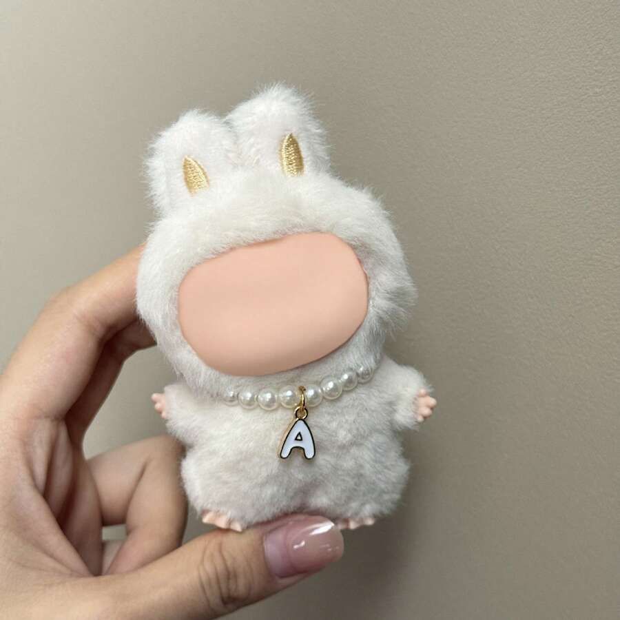 【仅项链】创意新款10厘米娃娃第四代迷你Labobo陶瓷娃娃吊坠，可爱珍珠字母项链，适用于Labobo娃娃 - 彩色 - 查看 1