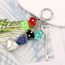 幸运树脂骰子包包挂饰 3D 立方体 方形骰子 心形钥匙扣 钥匙链 适用于包包、钱包、手机或汽车挂件 - 彩色 - 查看 8