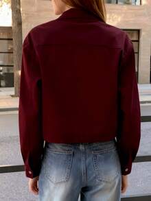 女士短款休闲外套，翻领设计，纯色梭织面料，带口袋，前拉链，适合上学、度假、办公、居家、秋冬季穿着。 - 深紅色 - 查看 3