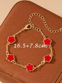 1 件时尚简约五瓣花设计优雅经典女士手链，适合日常佩戴，送给朋友的绝佳礼物