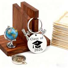 15 Pieces / 5 Sets Of Creative 2026 Graduating Class Student Bag Pendant Sets. Perfect For Senior Students Pursuing A Master's Degree, Or As Gifts For High School And University Students. Suitable For Both Men And Women. Applicable To Student Groups - Universities, Colleges, Middle Schools And High School Graduates. - Multicolor - View 4