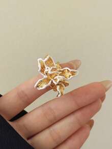 سوار أنيق أبيض مطلي بالذهب والأبيض بتصميم زهرة التوليب، سوار مرن وأنيق مفتوح للنساء، تصميم ذهبي أنيق مناسب للارتداء اليومي والحفلات - الذهبي - مشاهدة 5