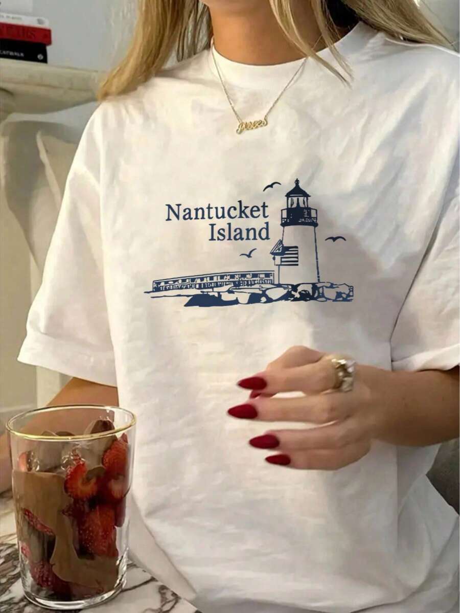 T-shirt ample pour femmes grande taille, imprimé de mouettes, style décontracté simple et ample, idéal pour les vacances à la plage et le bord de mer. Style de rue confortable pour le quotidien. Col rond, manches courtes. T-shirt d'été grande taille pour femmes en vacances - Blanc - Voir 1