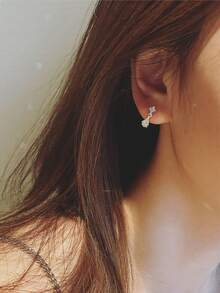 BALMORA 一对925纯银复古优雅金色水滴形锆石耳钉，女士时尚耳环，适合派对、日常佩戴，也是一份贴心的礼物。 - 銀色 - 查看 6