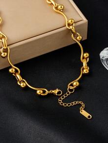 1 套不锈钢时尚项链 + 手链首饰套装，适合日常佩戴、礼物