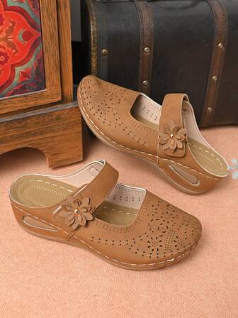 Plus Size Floral Wedge One-Strap Thick-Sole Beach Slide Sandals, New Summer 2025 Closed Toe Women Shoes