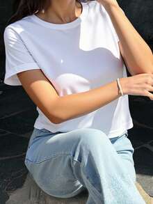 DAZY 纯色圆领修身短袖打底女式T恤 夏季学院风上衣 - 白色 - 查看 5