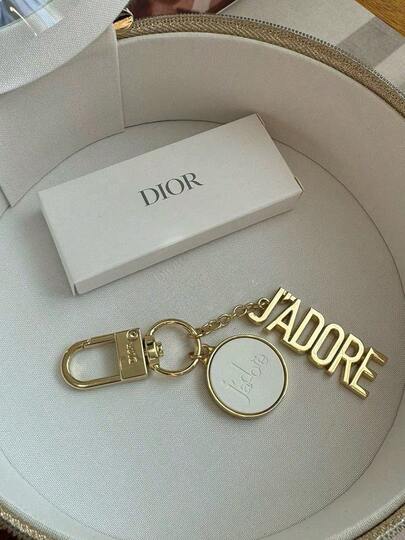 Dior 1件装奢华香氛天然石吊坠，配金属扣 - 优雅美妆配饰，可作包包挂饰、钥匙扣、日常装饰，便携式香氛配件，适合旅行和日常使用，高端精致的女士礼物，时尚化妆配件