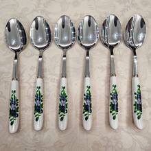 4/24件套精美蓝色玫瑰印花陶瓷柄不锈钢餐具，包括叉子、甜点勺、汤勺、牛排刀，独特优雅的餐具套装，适用于家庭、餐厅、厨房、日常用餐、派对和节日聚会。 - 銀色 - 查看 10