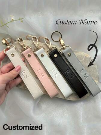 Custom Lettered PU Leather Keychains, Personalized Wristband Keychains, Wedding Party Favors, Car Keychains, Unisex Leather Keychains