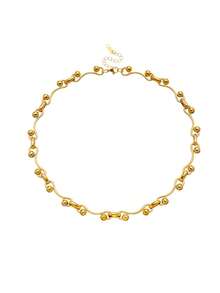 1 套不锈钢时尚项链 + 手链首饰套装，适合日常佩戴、礼物