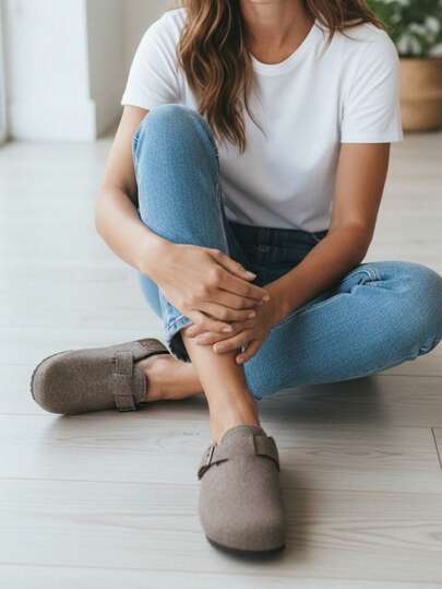 Women's Closed Toe Slip-On Flat Slippers