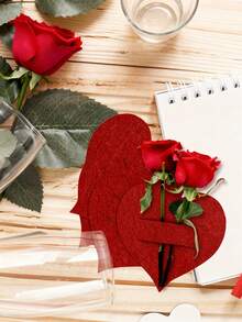 24/12/6 piezas Bolsa de almacenamiento de cubiertos con forma de corazón, Juego de cubiertos con forma de corazón de fieltro para fiesta de citas, Juego de cubiertos con forma de corazón de fieltro rojo, Decoración de mesa para el Día de San Valentín, Bolsa de cubiertos, Juego de cubiertos, Romántico y sencillo juego temático de bosque para boda del Día de San Valentín, Decoración de habitación, Decoración del hogar - Multicolor - Ver 5