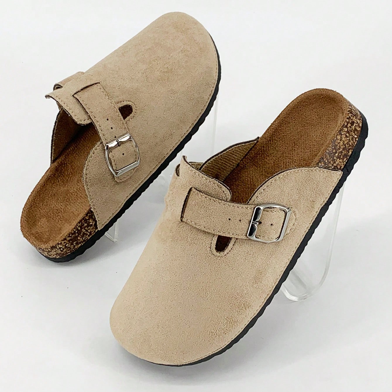 Sandalias deslizantes minimalistas unisex de primavera a verano, adecuadas para uso interior y exterior, pantuflas de moda para hombres y mujeres, par