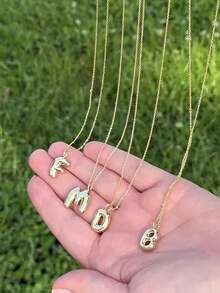 1件时尚精致的金色铜字母泡泡吊坠不锈钢链项链，儿童首饰配饰，节日派对礼物装饰 - 金色 - 查看 3