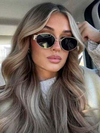 Oval Shaped Small Fashion Women Fashion Glasses INS Street Fashion Vintage Fashion Glasses Metal Frame Black Fashion Glasses With Travel Beach Accessories