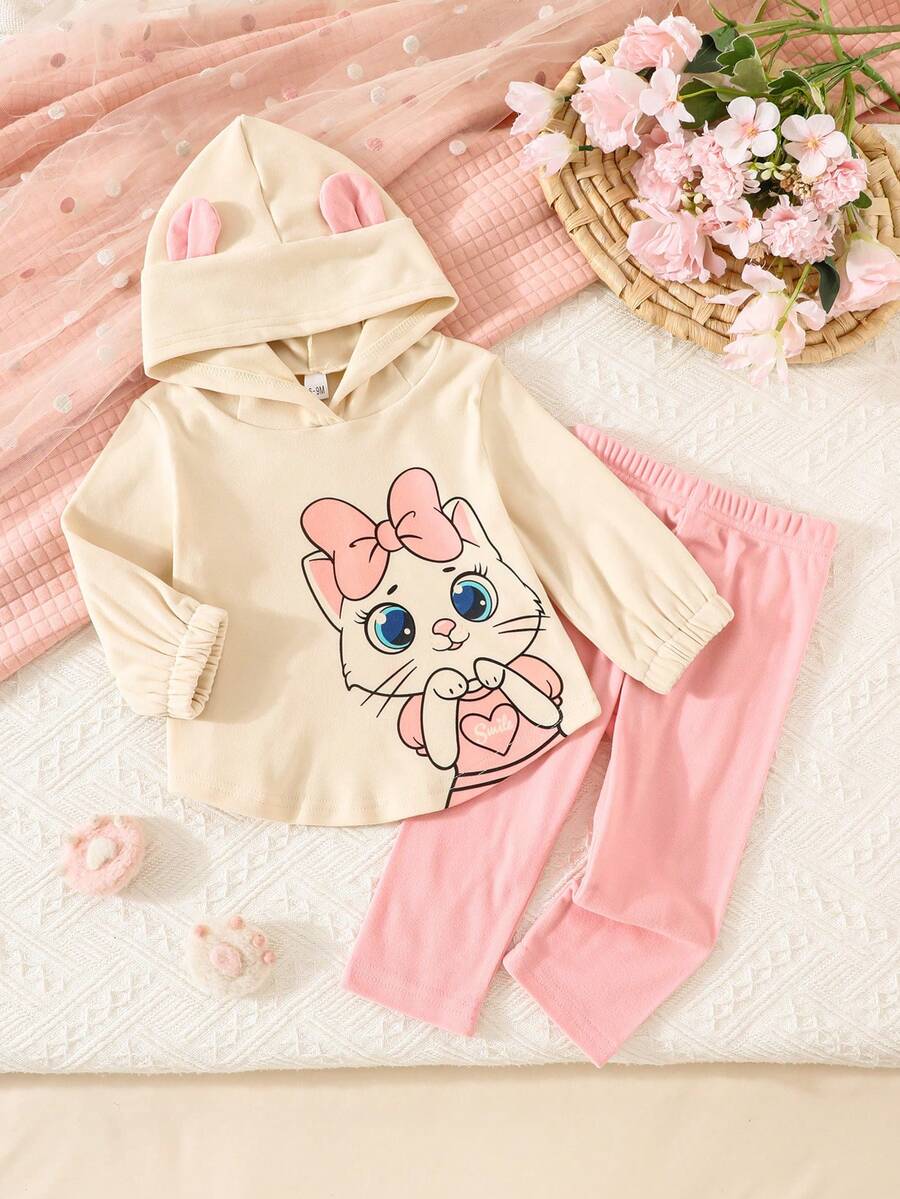طقم ملابس كاجوال لطفلة/طفل رضيع يتكون من هودي بطبعة قطة جميلة وبنطلون بلون أحادي - وردي - مشاهدة 1