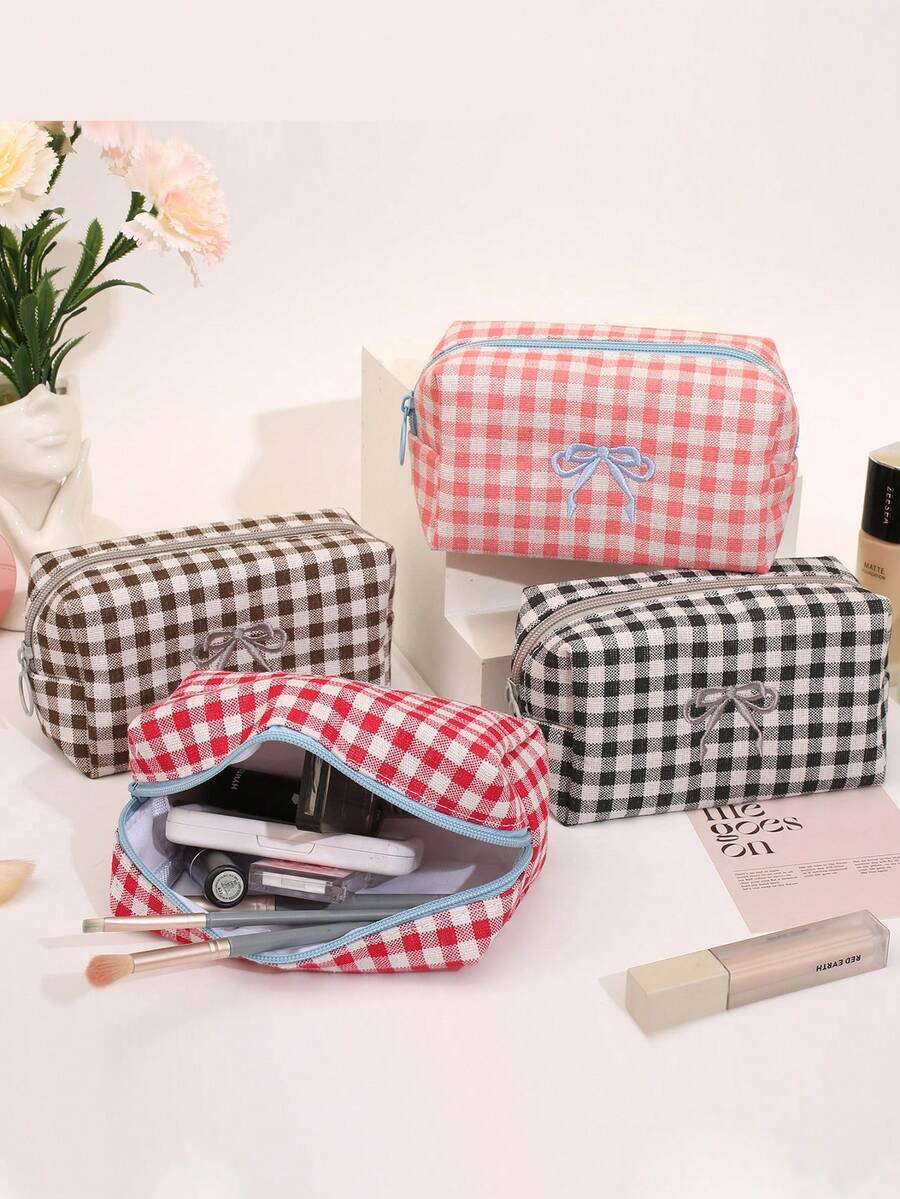 1 Piece Embroidered Bow Pattern Makeup Bag Stylish Grid Print Make Up Bag Large Capacity Cosmetics Storage Bag Zippered Makeup Brushes Storage Bag Portable Travel Makeup Clutch Pouch Classic Checkerboard Print Toiletries Bag Portable Octagonal Travel Toiletry Bag Women's Plaid Print Cosmetics Organizer Bag