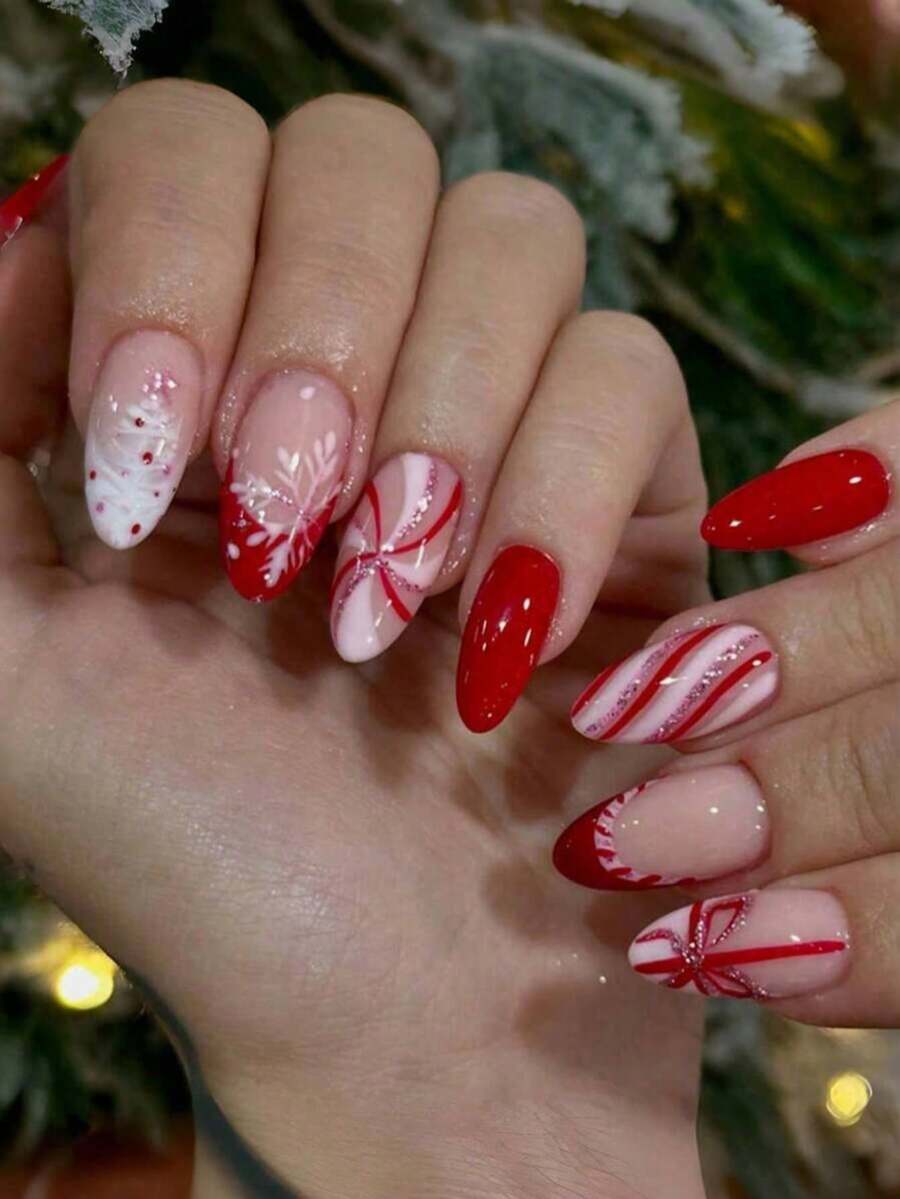 24PCS Almond Ribbon Red And White Love Little Rabbit Christmas Fake Nail Press On Nail