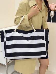 女士沙滩包，大号防水沙滩手提包，拉链沙滩包，防水防沙泳池包，大号手提包 - 黑與白 - 查看 4