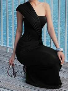 New Design Asymmetric Shoulder Patchwork Sexy Hollow Out Fitted Bodycon Mini Dress - Black - View 1