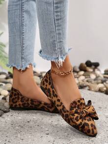 2026 Autumn Women's Fashion Black Gold Thread Pointed Toe Flats, Casual Slip-On Comfortable Lightweight Everyday Wear Flat Shoes, Sizes 36-43 - Leopard Print - View 2