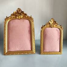 1pc Velvet Jewelry Organizer With Carved Resin Display Stand | Wall Hanging Earrings Necklace Storage, Baroque Hanging Jewelry Organizers - Multicolor - View 4