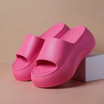 Sandalias de plataforma de 7 cm para mujer, nuevas sandalias de verano de moda versátiles y cómodas con suela blanda, sandalias casuales de playa con suela gruesa antideslizante, sandalias frescas y sencillas, sandalias de baño antideslizantes