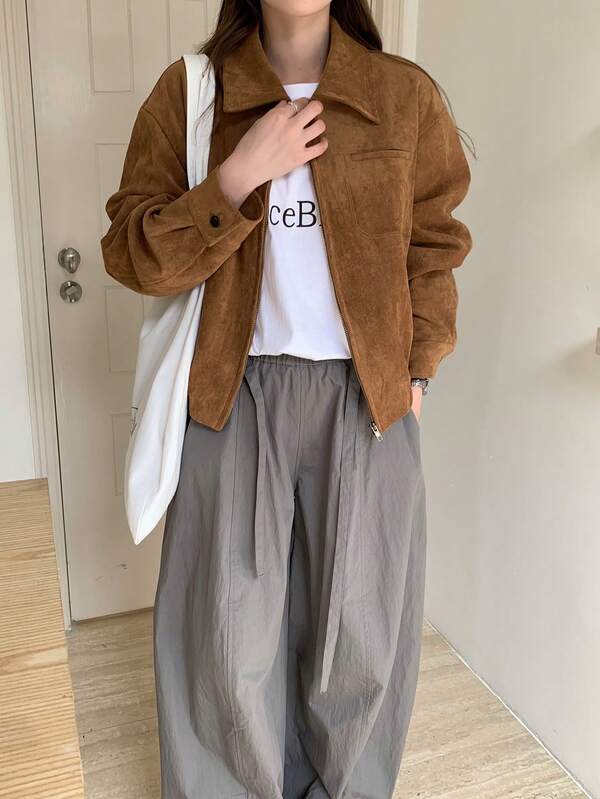 复古麂皮短款夹克，方领设计