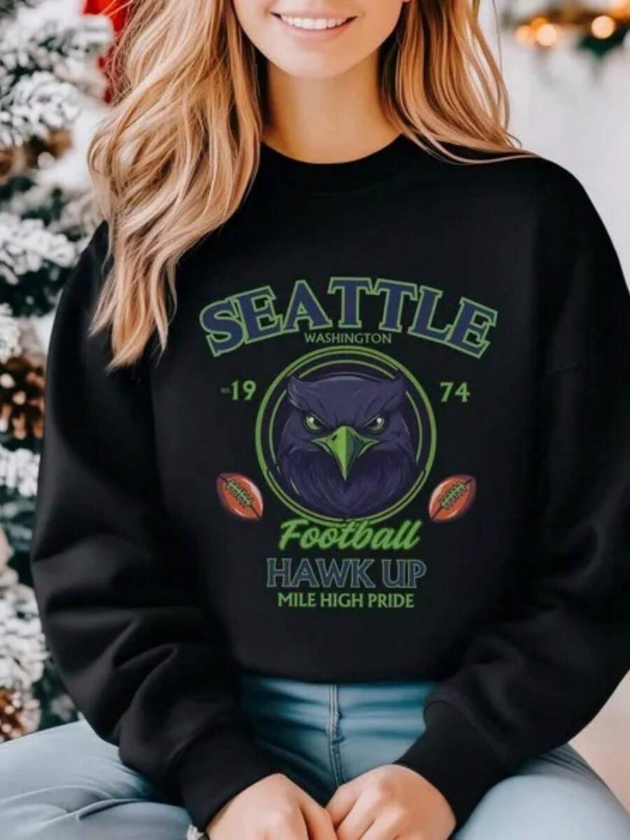 Seattle Football Vintage Sweatshirt, Seattle Game Day Shirt, Seahawk Hoodie, Seattle Football Gift, Seahawk Fan Gift - màu đen - Xem 1