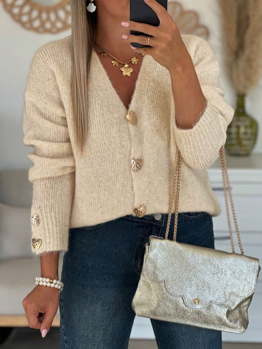 Pour Love & Bella Cardigan élégant et décontracté pour femmes, avec boutons dorés en forme de cœur, pull tricoté à épaules tombantes de couleur unie, manches longues, convient pour le port quotidien, le bureau, la rue, les sorties, l'automne/l'hiver, Noël, Thanksgiving, Nouvel An - Nude - Voir 1