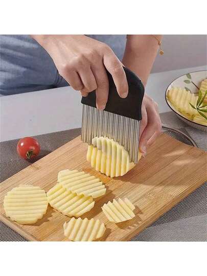 3/1 Pc Stainless Steel Wavy Edge Slicer, Sharp Serrated Blade Manual Kitchen Tool - Non-Electric Cutter For French Fries, Potatoes, Fruits, Vegetables, Salads & Carrots, Evenly Slices Veggies/Fruits With Anti-Slip Handle, Kitchen Gadget For Home Cooking