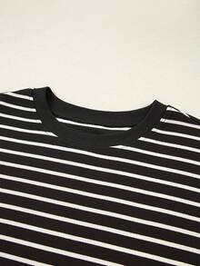 Acelitt Women's Brown Striped Print Ribbed Crew Neck Long Sleeve All-Match T-Shirt, Versatile For Autumn/Winter - Black - View 6