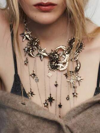 1個 豪華なヴィンテージ誇張されたアロイラインストーン装飾 太陽、月、星のペンダントタッセルネックレス