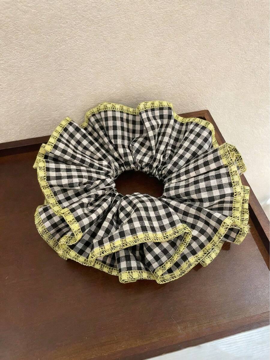 1pc 4-Layer Black Plaid Fabric Large Hair Scrunchie, French Romantic Bun/Ponytail Hair Accessory, Suitable For Daily Use Hair Ties ,Scrunchy Hair Ties Head Accessories Elastic Band - Black and White - View 1