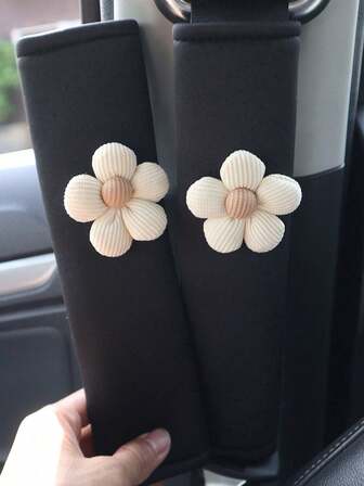 汽车安全带肩部保护套，卡通可爱装饰汽车保护套，创意卡通小花汽车安全带肩部保护调节器