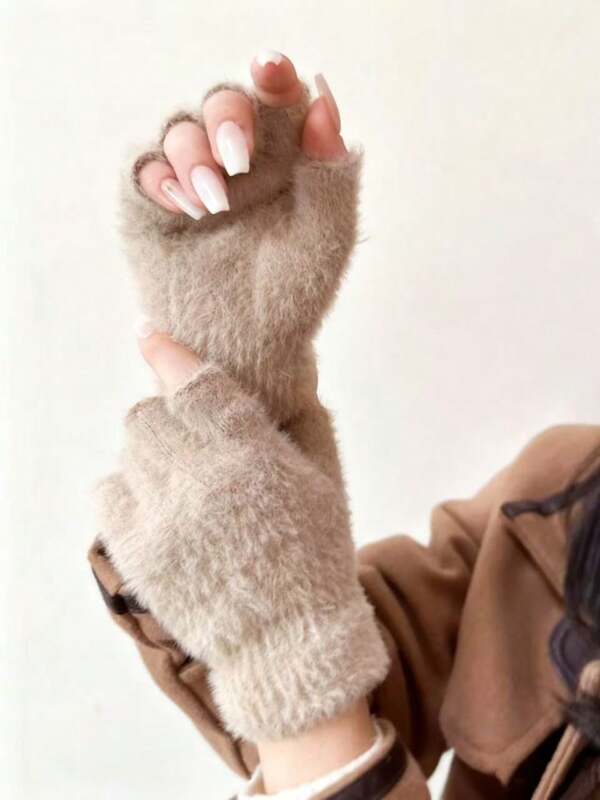 1 双女士时尚加厚保暖半指手套，加厚防寒触屏手套，适合户外骑行、运动、冬季佩戴+冬季装备+小熊手套+圣诞节